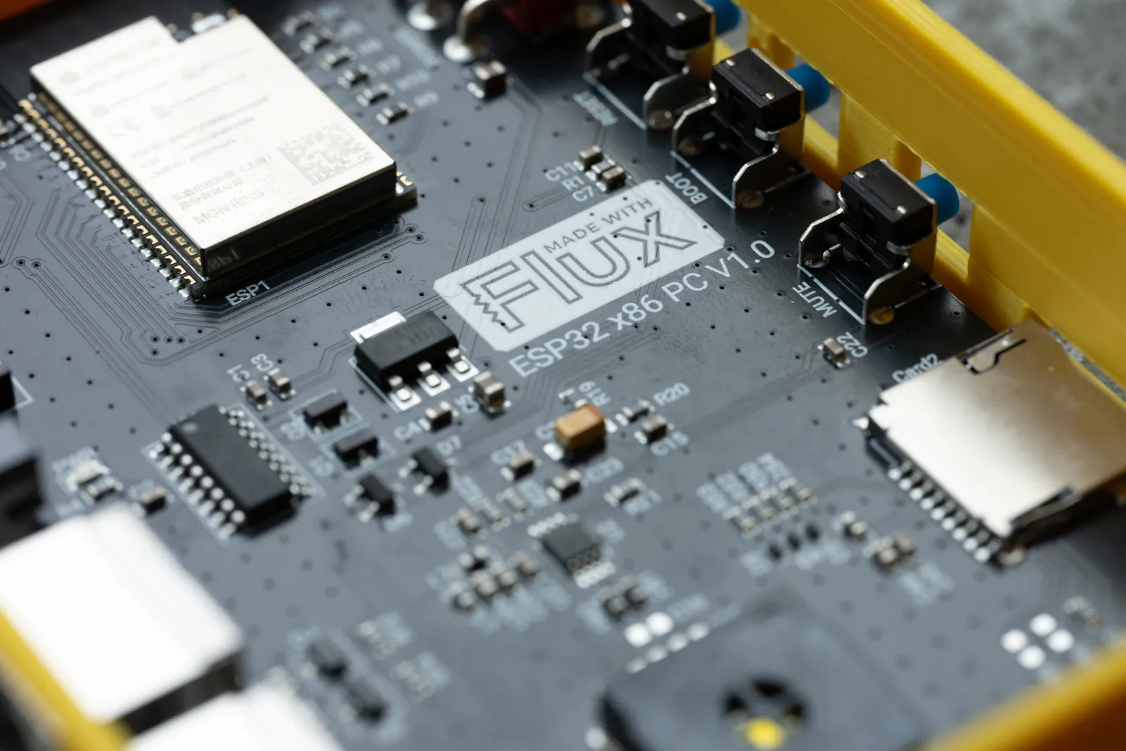 Component & Platform Guides: Arduino, Pi & ESP32 | Flux